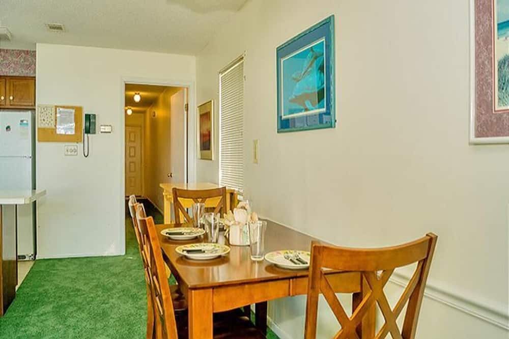 Photo of Kitchen in Laguna Beach