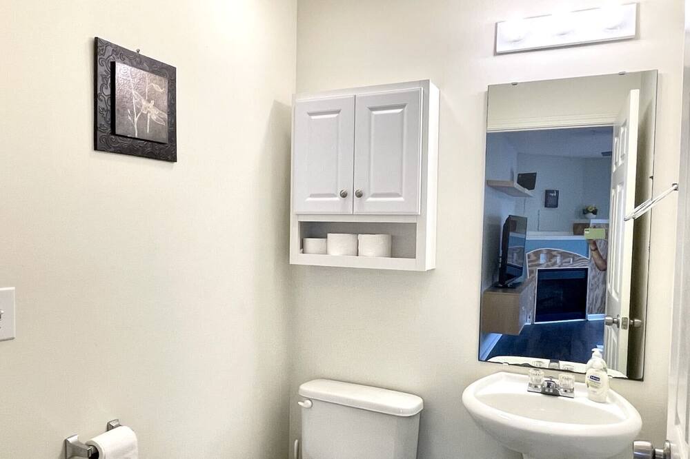 Photo of Bedroom in Umstead