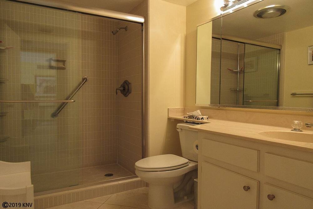 Photo of Bathroom in South Island