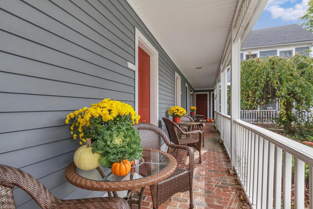 Photo of Patio Balcony in Stonington