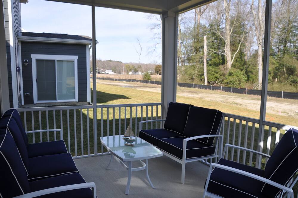 Photo of Patio Balcony in Bayside