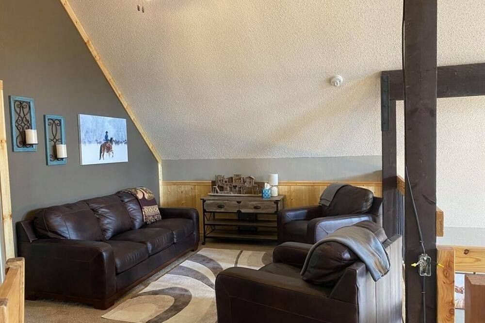 Photo of Livingroom in Spring Valley