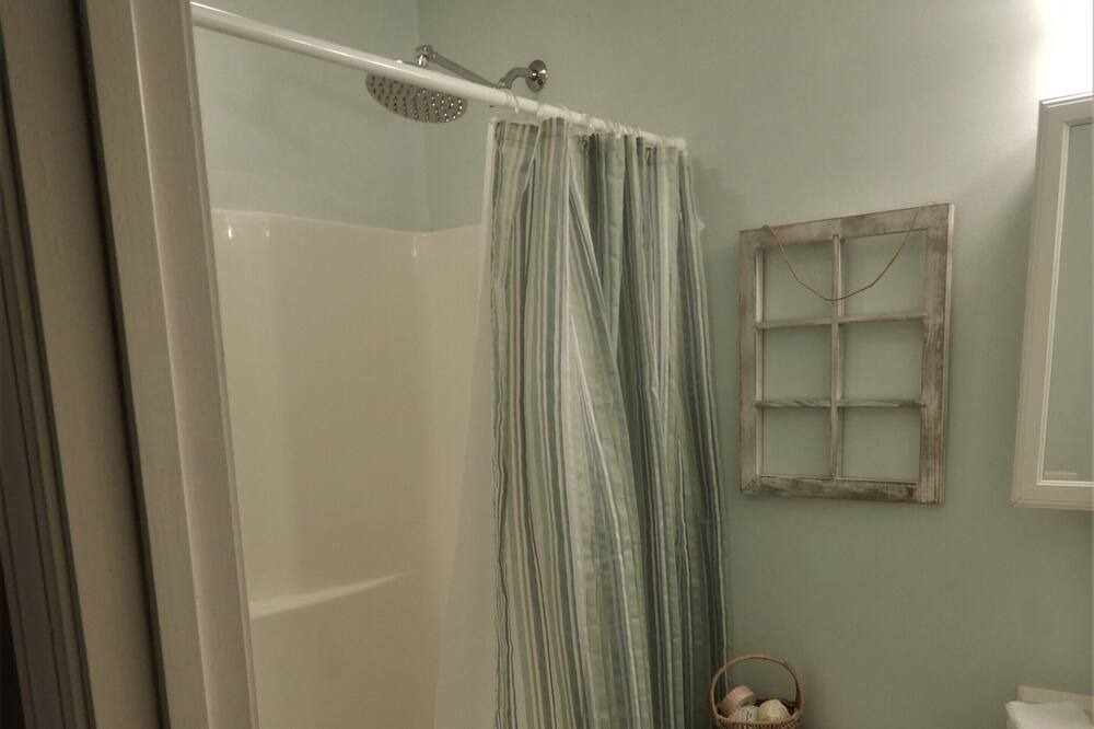 Photo of Bathroom in Mill Ridge