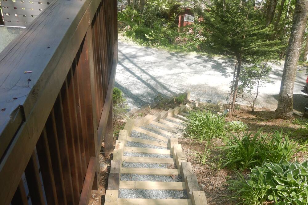 Photo of Outdoor in Mill Ridge