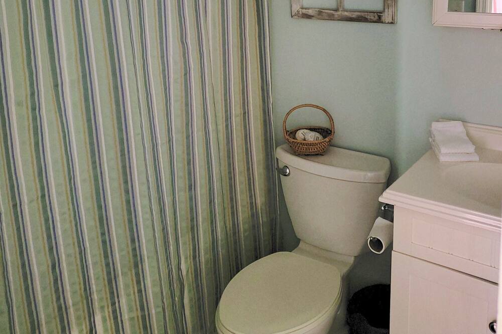 Photo of Bathroom in Mill Ridge