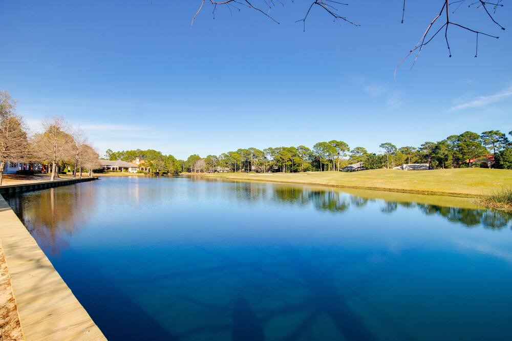 Photo of Outdoor in Laurel Grove