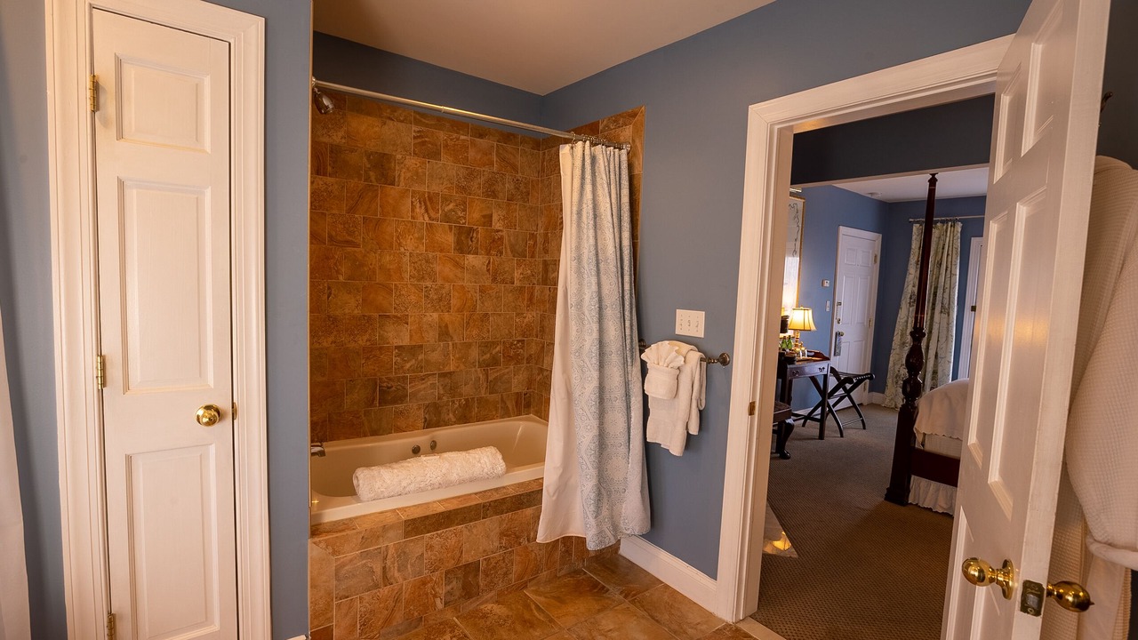 Photo of Bathroom in Taneytown