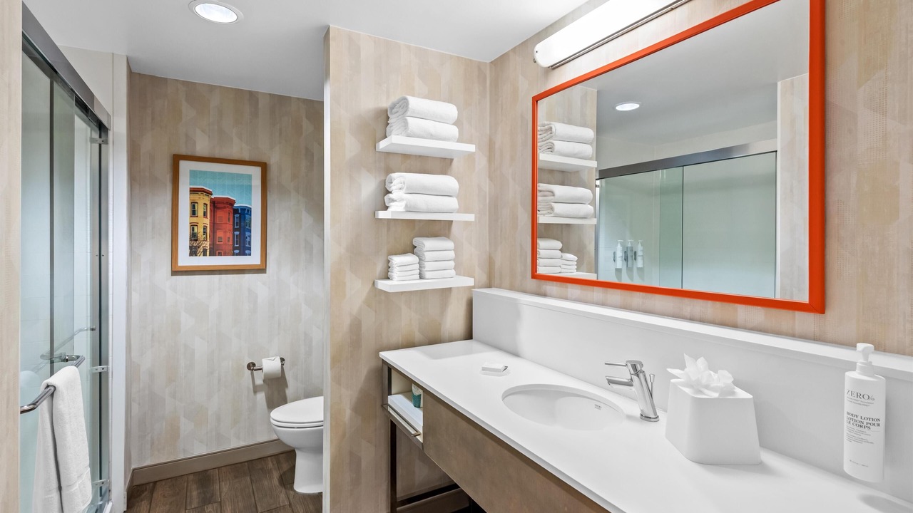 Photo of Bathroom in Glenarden