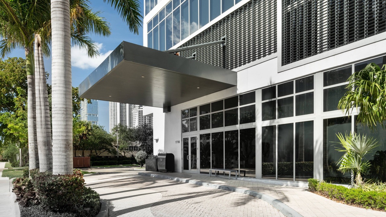 Photo of Others in Sunny Isles Beach