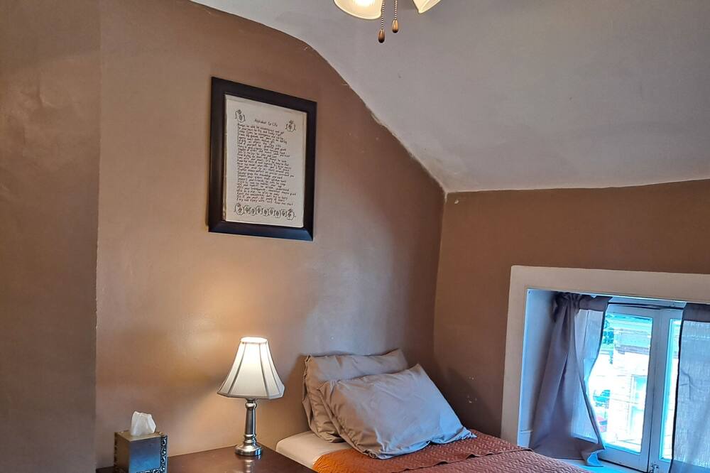 Photo of Bedroom in Harpers Ferry
