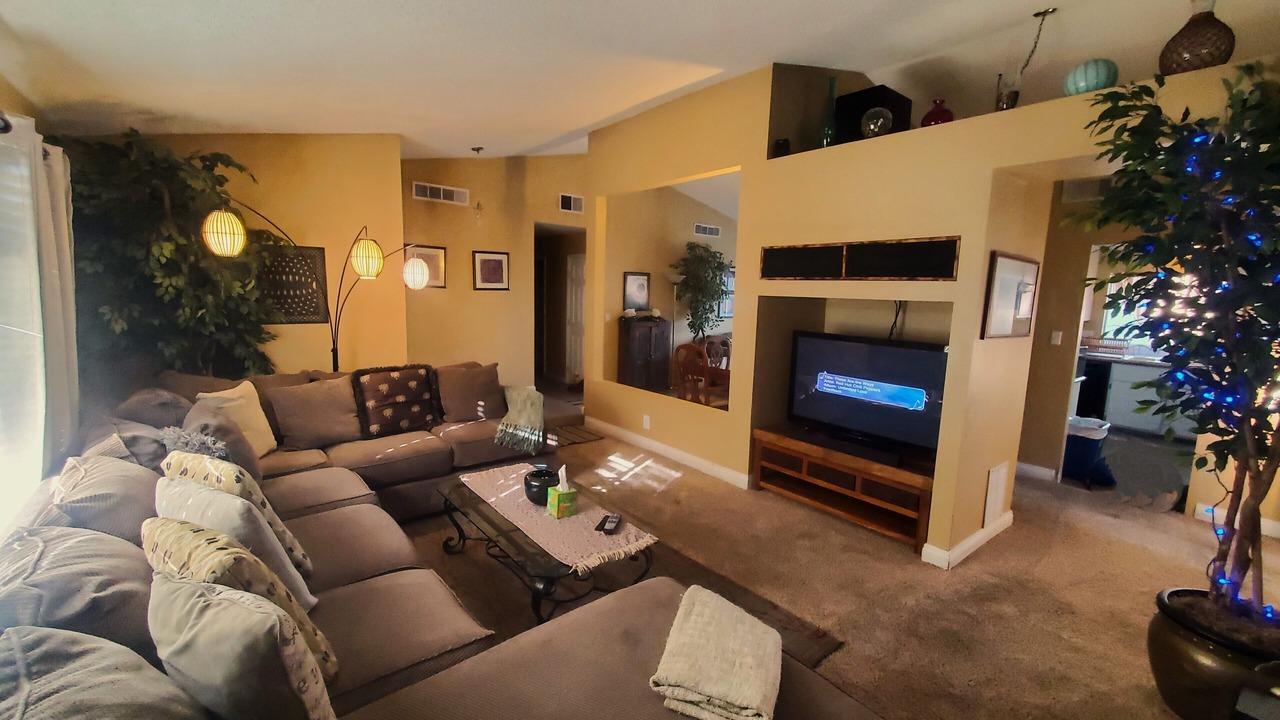 Photo of Livingroom in Chinatown