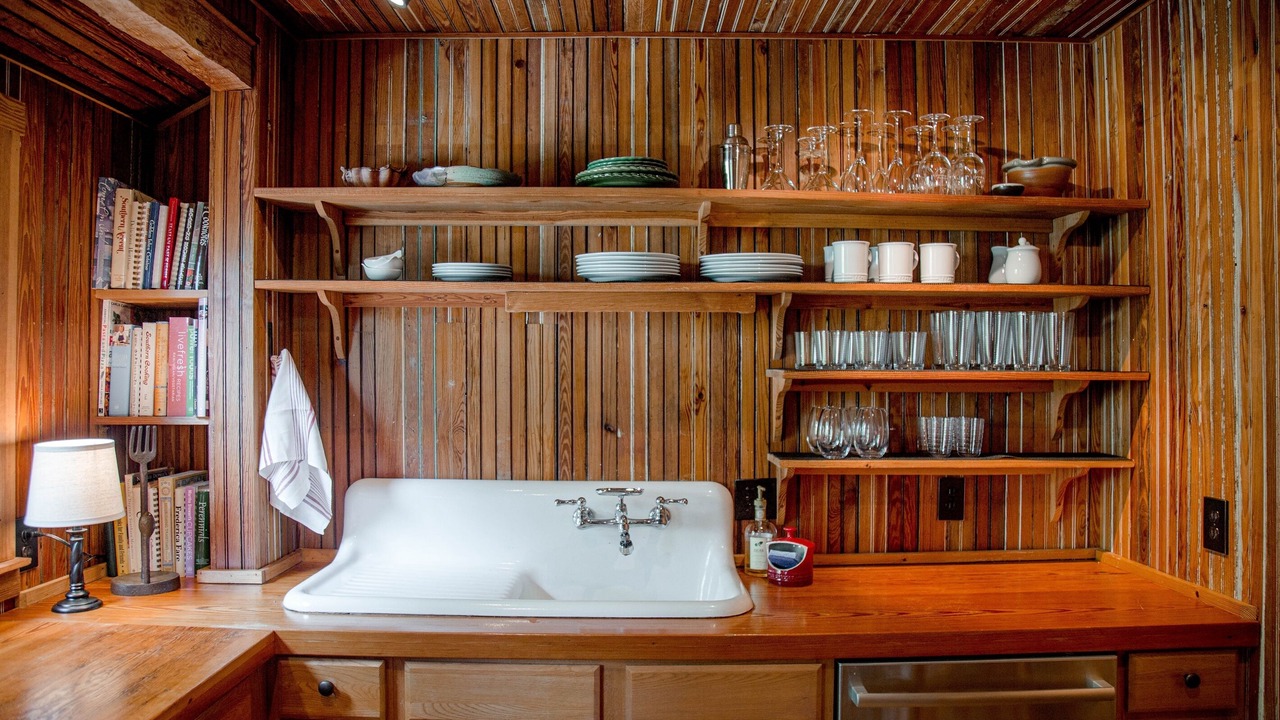 Photo of Kitchen in Mirror Lake