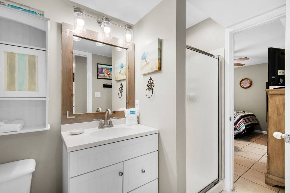 Photo of Bathroom in Fort Walton Beach