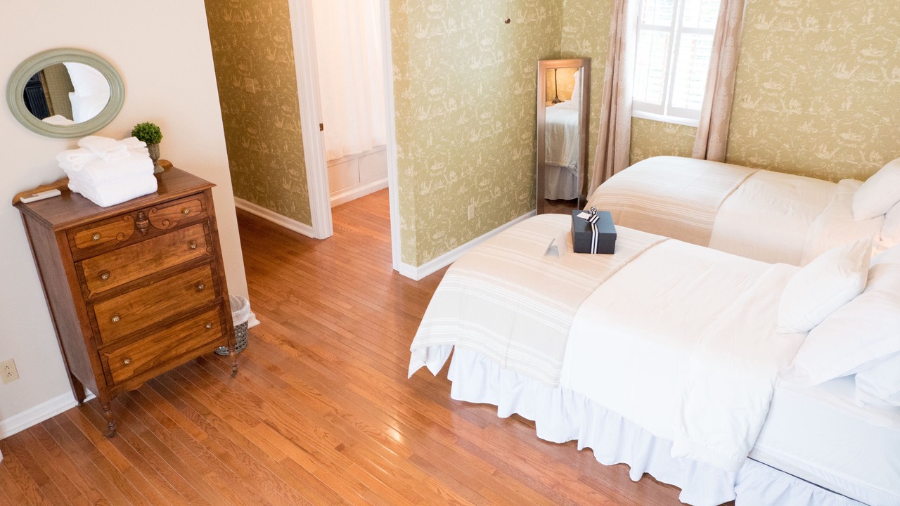 Photo of Bedroom in Round Hill