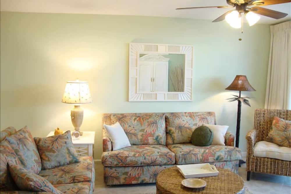 Photo of Livingroom in Destin