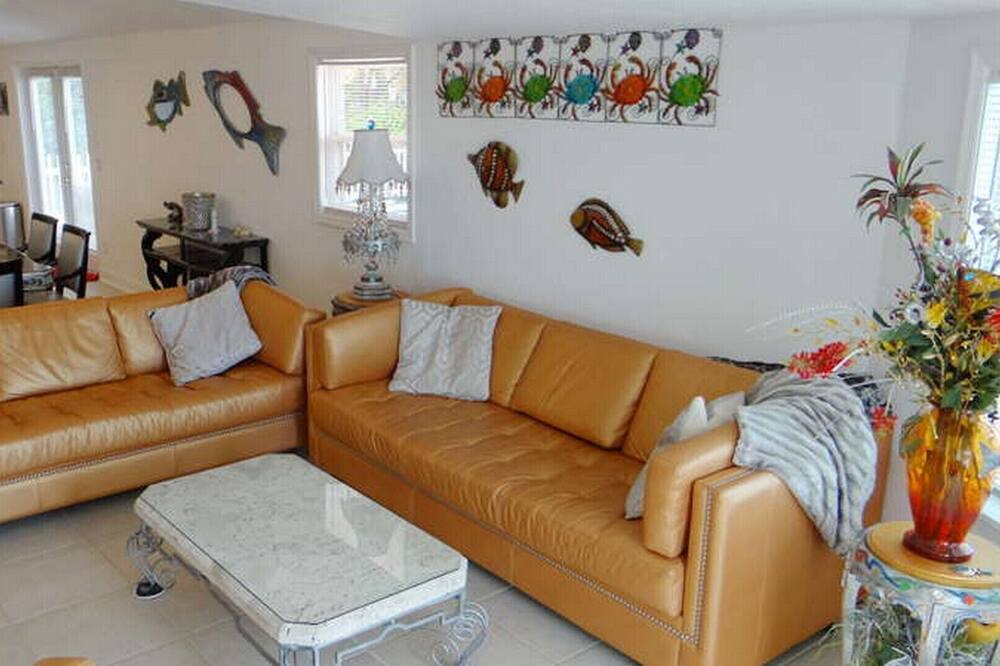 Photo of Livingroom in Matlacha