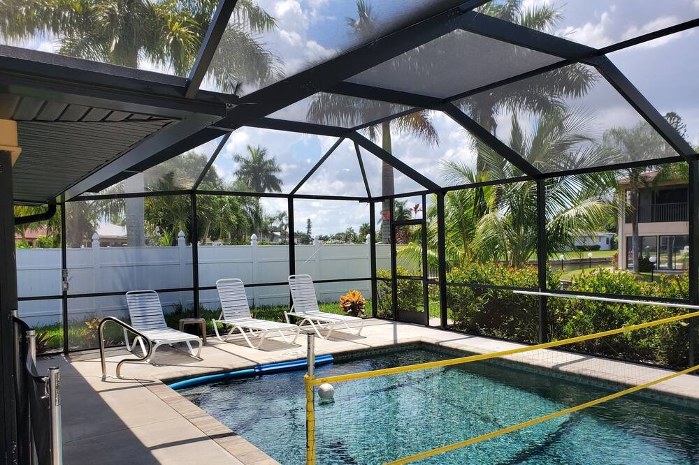 Photo of Outdoor in Yacht Club