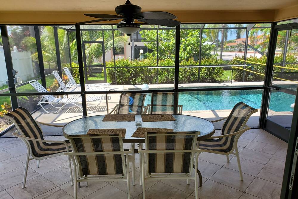 Photo of Outdoor in Yacht Club