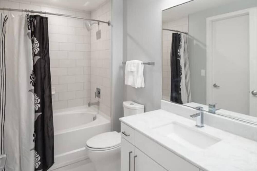 Photo of Bathroom in Woodmont Triangle