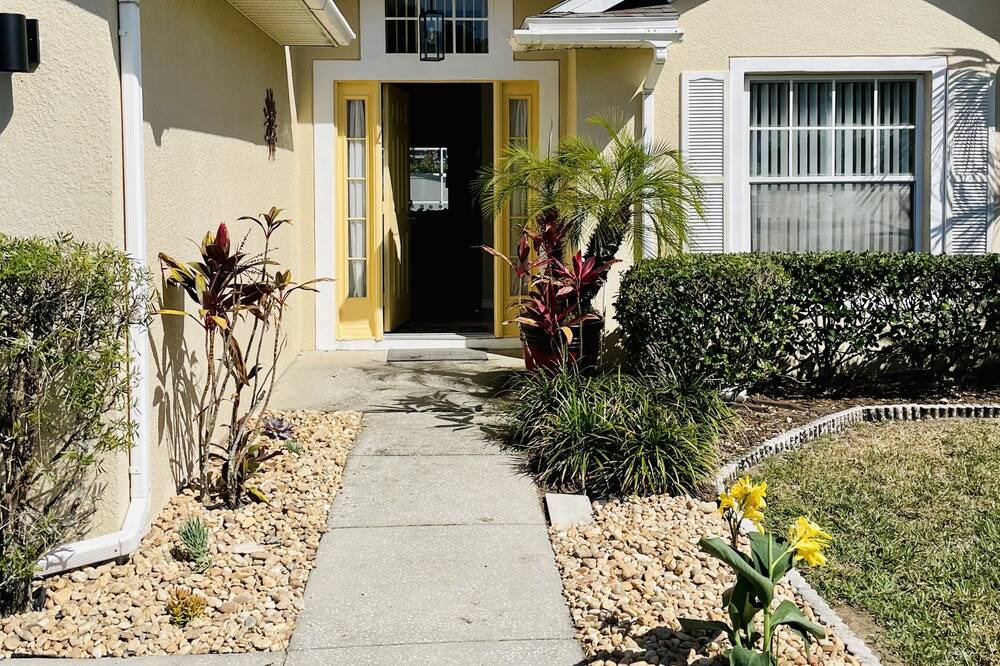 Photo of Outdoor in Woodridge