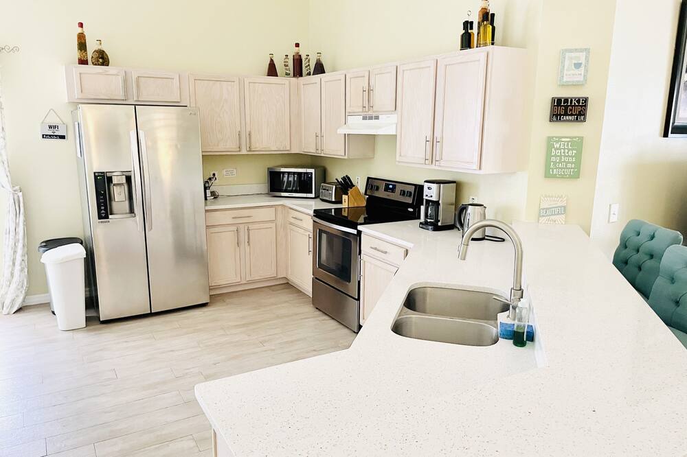 Photo of Kitchen in Woodridge