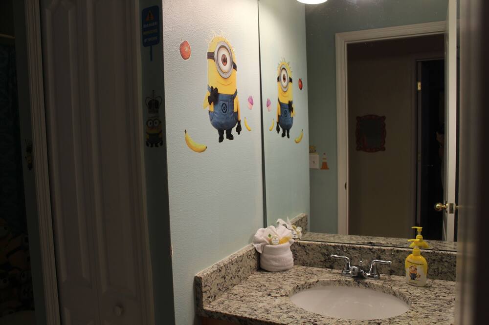 Photo of Bathroom in Sandy Ridge