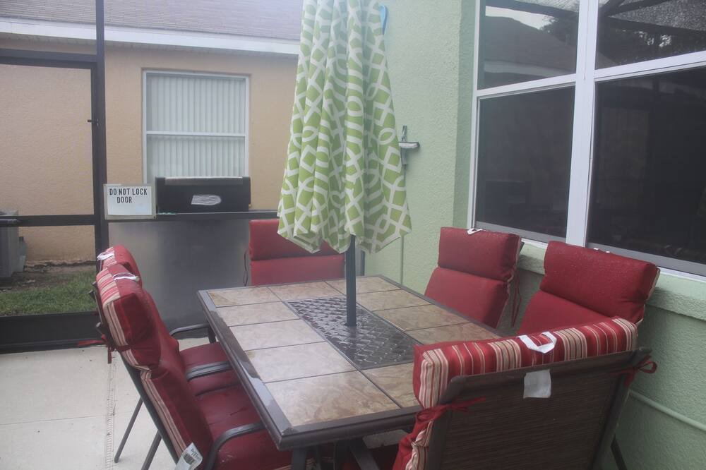 Photo of Outdoor in Sandy Ridge