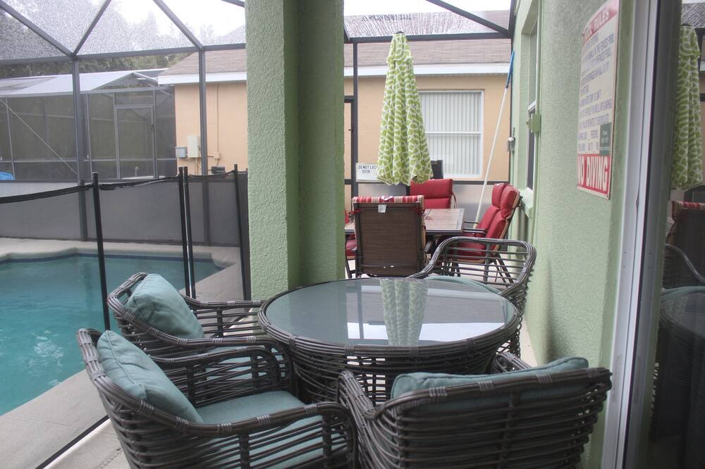 Photo of Outdoor in Sandy Ridge