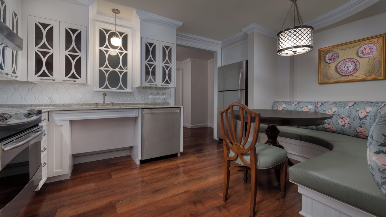 Photo of Bedroom in Bay Lake