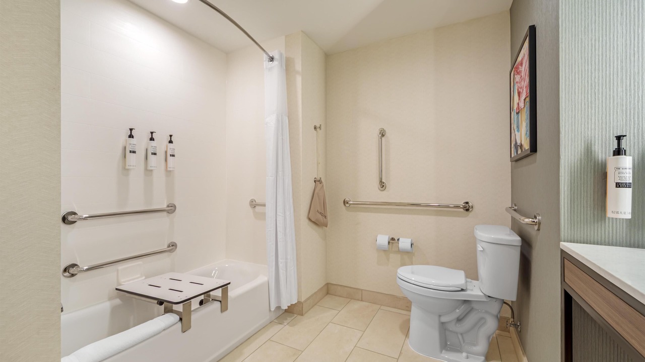 Photo of Bathroom in Lenni