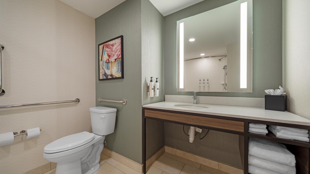 Photo of Bathroom in Lenni