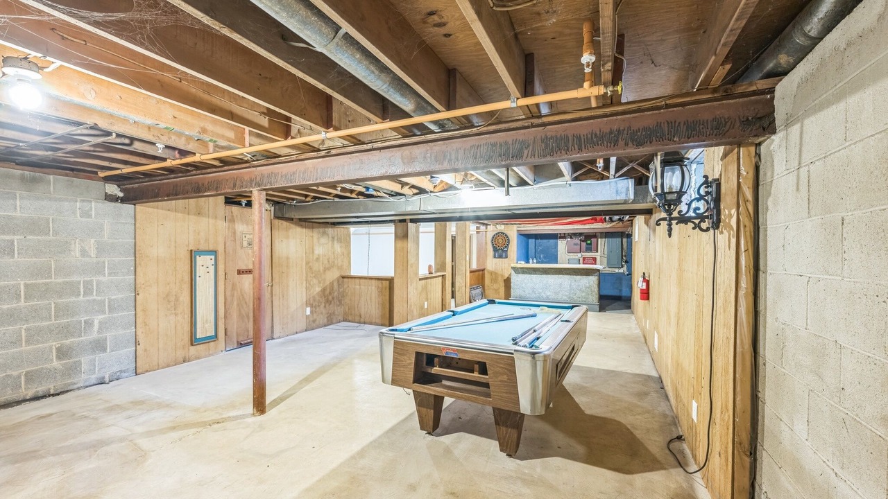 Photo of Bedroom in Newark