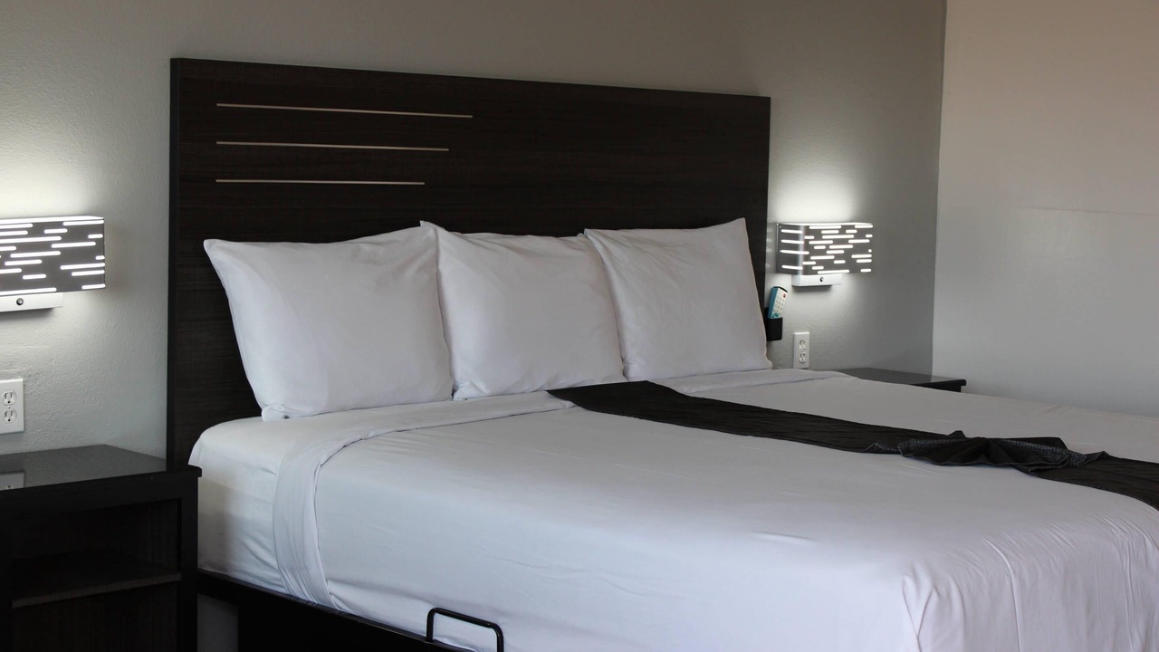 Photo of Bedroom in Yuma Townsite