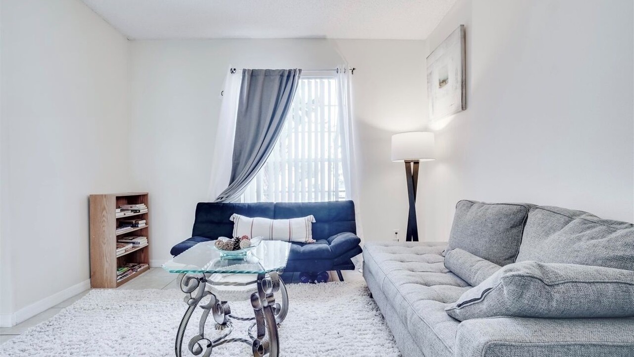 Photo of Livingroom in Sunset Ridge