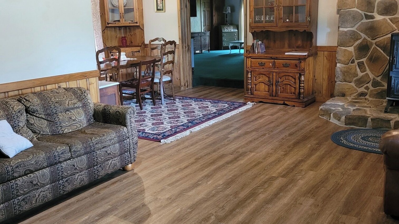 Photo of Livingroom in Rehrersburg