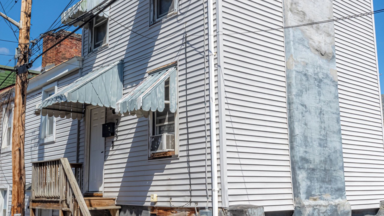 Photo of Outdoor in Lower Lawrenceville