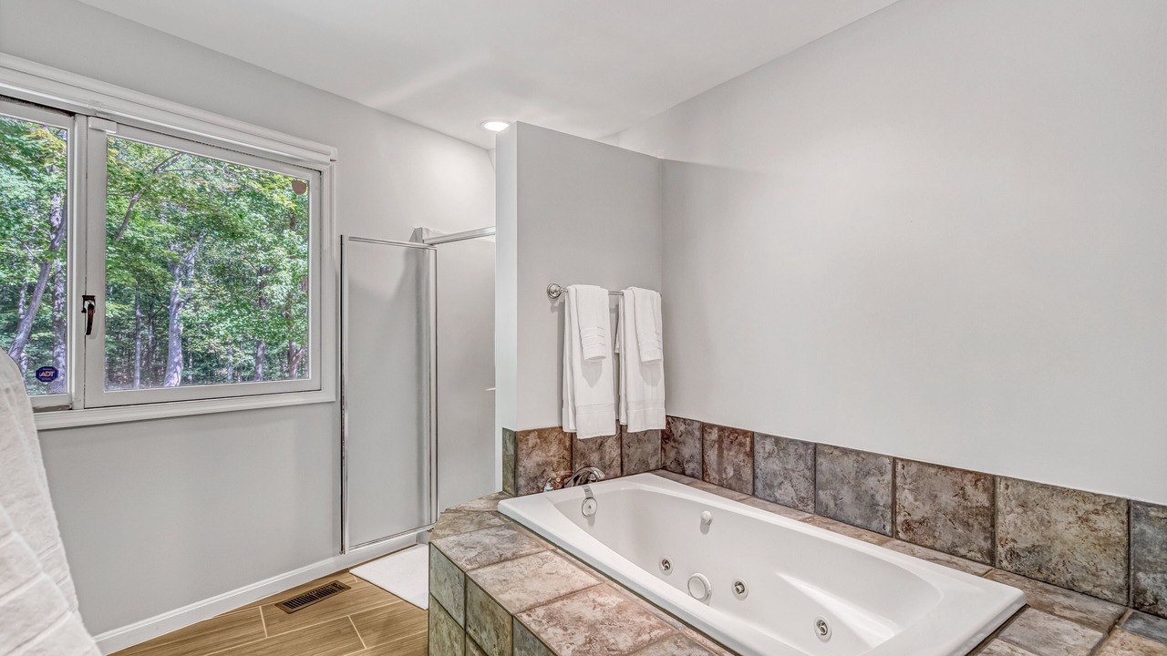 Photo of Bathroom in Haymarket