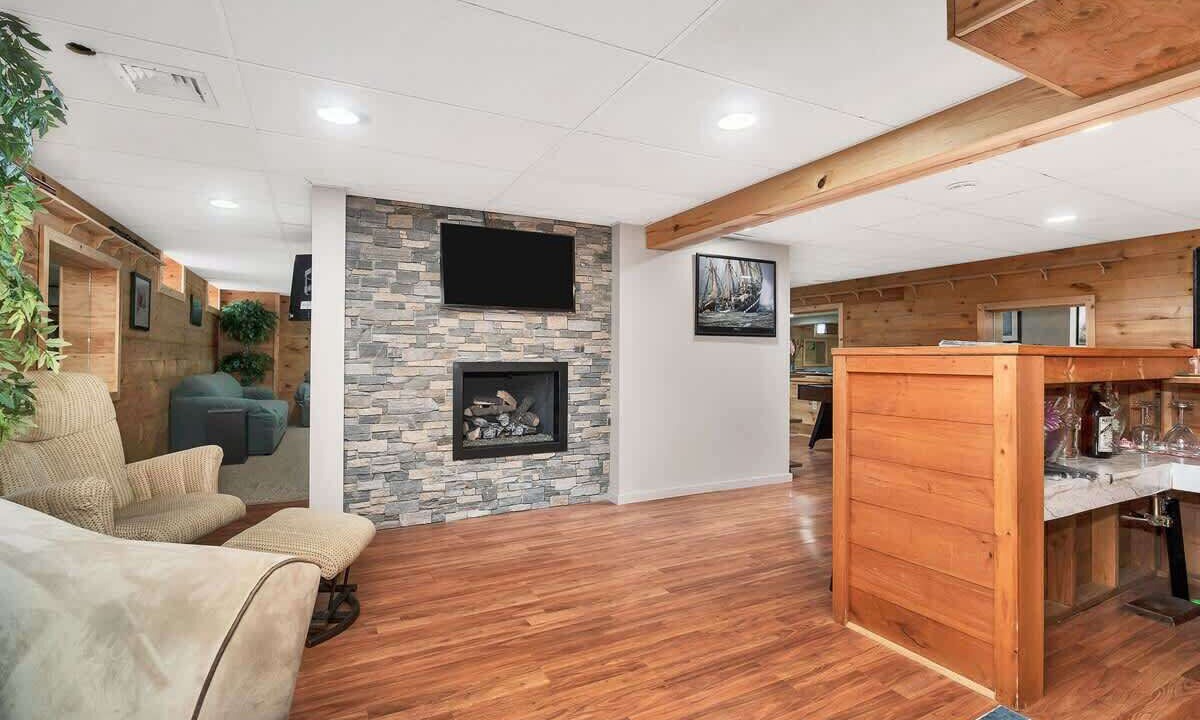Photo of Livingroom in Niantic