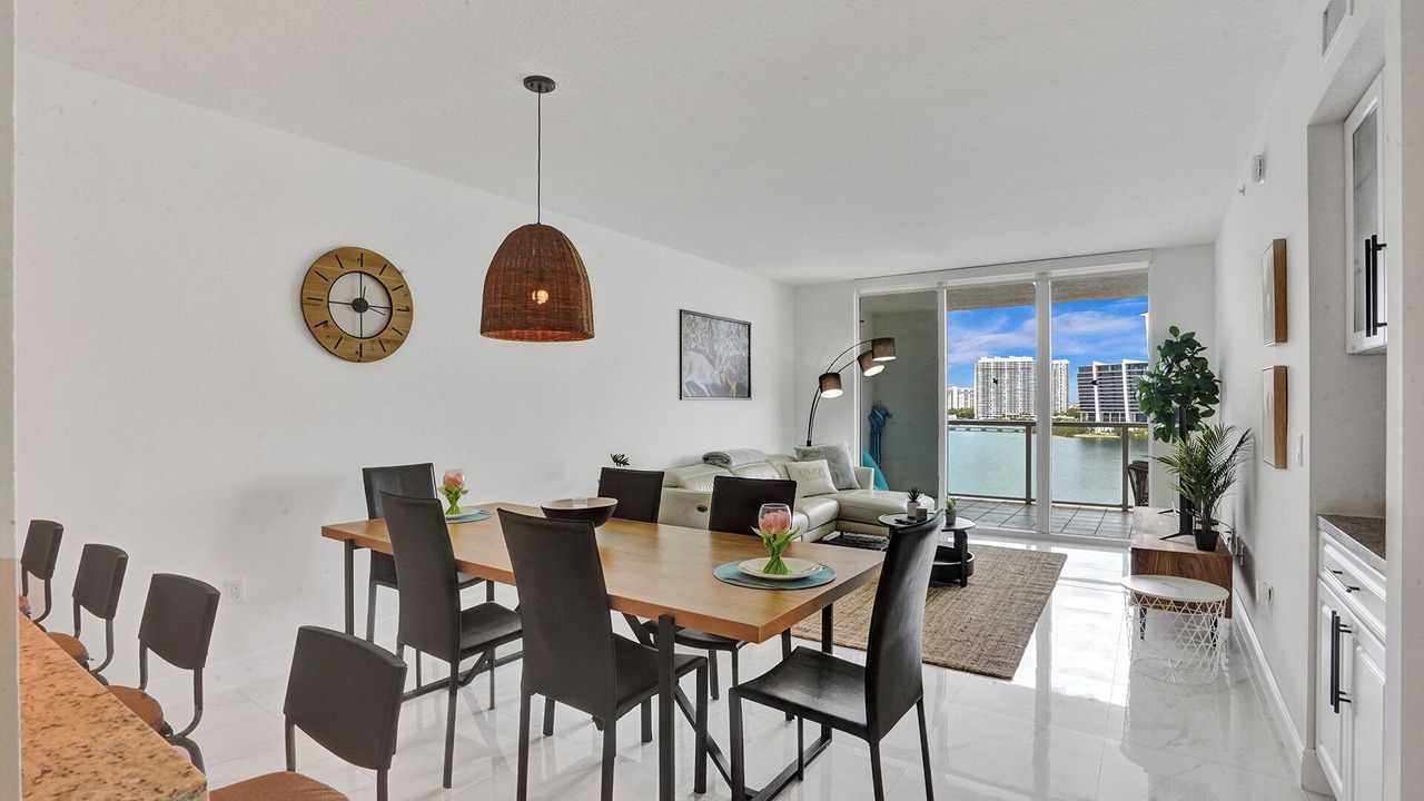 Photo of Others in Sunny Isles Beach