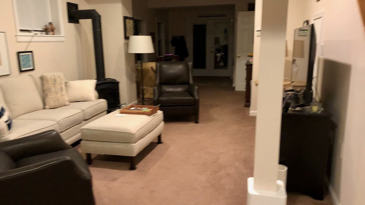 Photo of Livingroom in Garrett Park