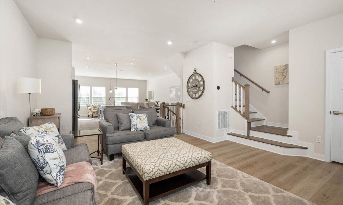 Photo of Livingroom in Bayside