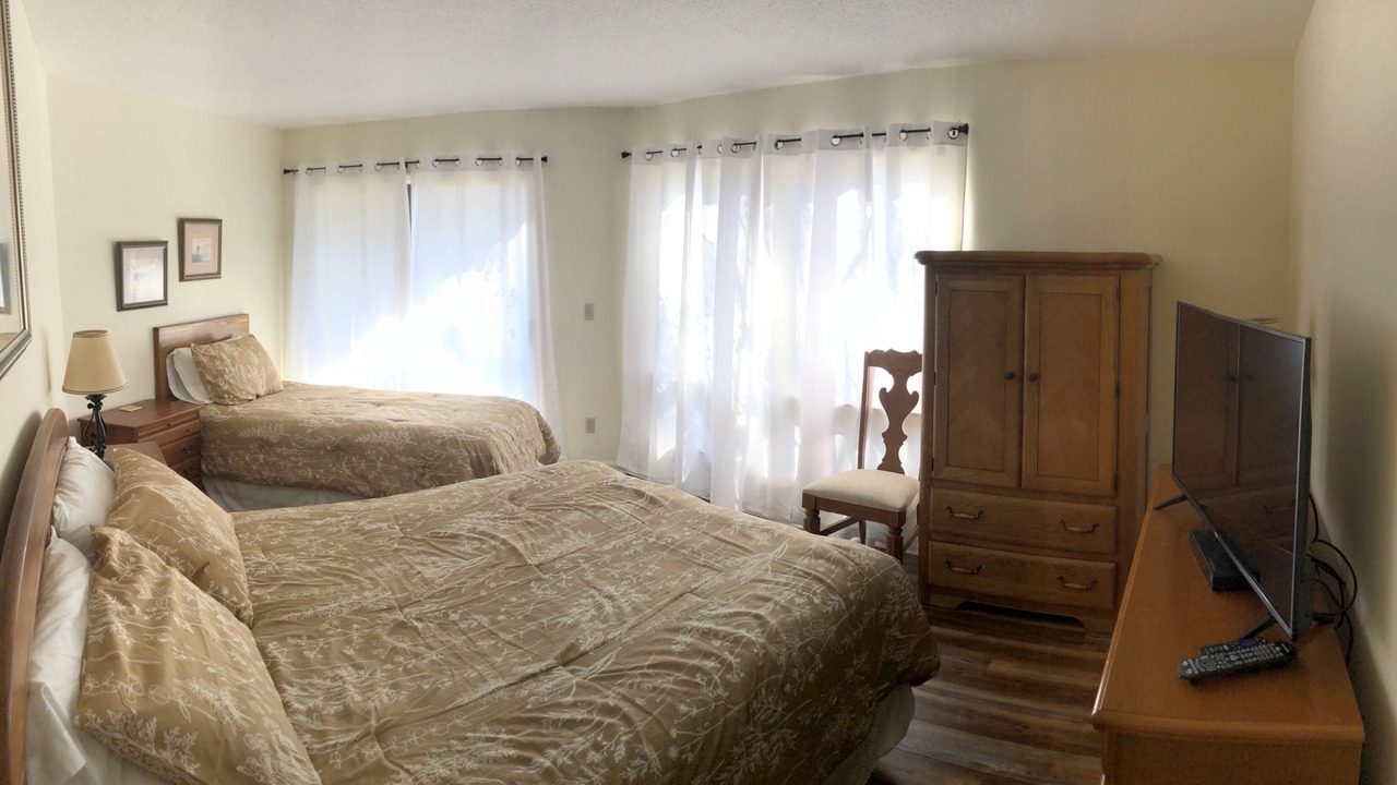 Photo of Bedroom in Foxfire