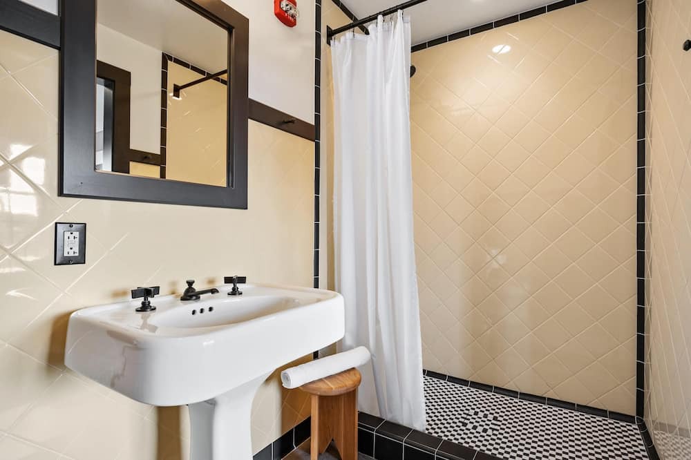 Photo of Bathroom in East Liberty