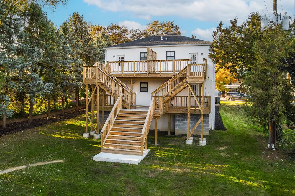 Photo of Outdoor in Camp Hill