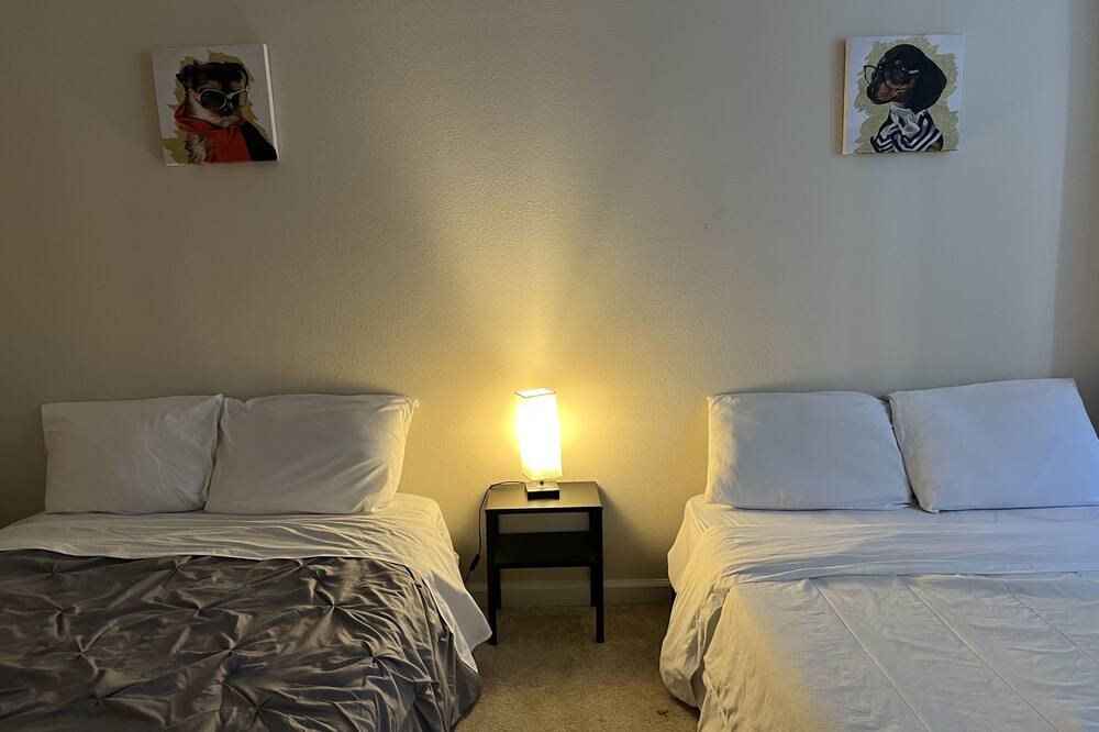 Photo of Bedroom in North Bethesda