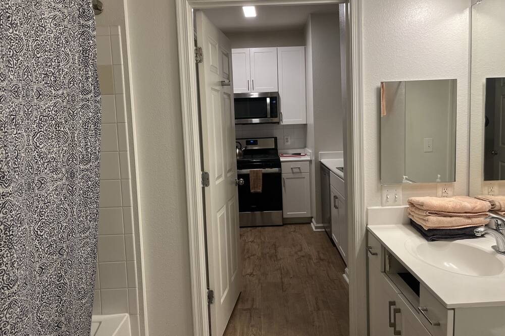 Photo of Bathroom in North Bethesda