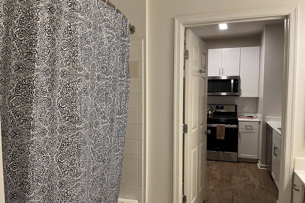 Photo of Bathroom in North Bethesda