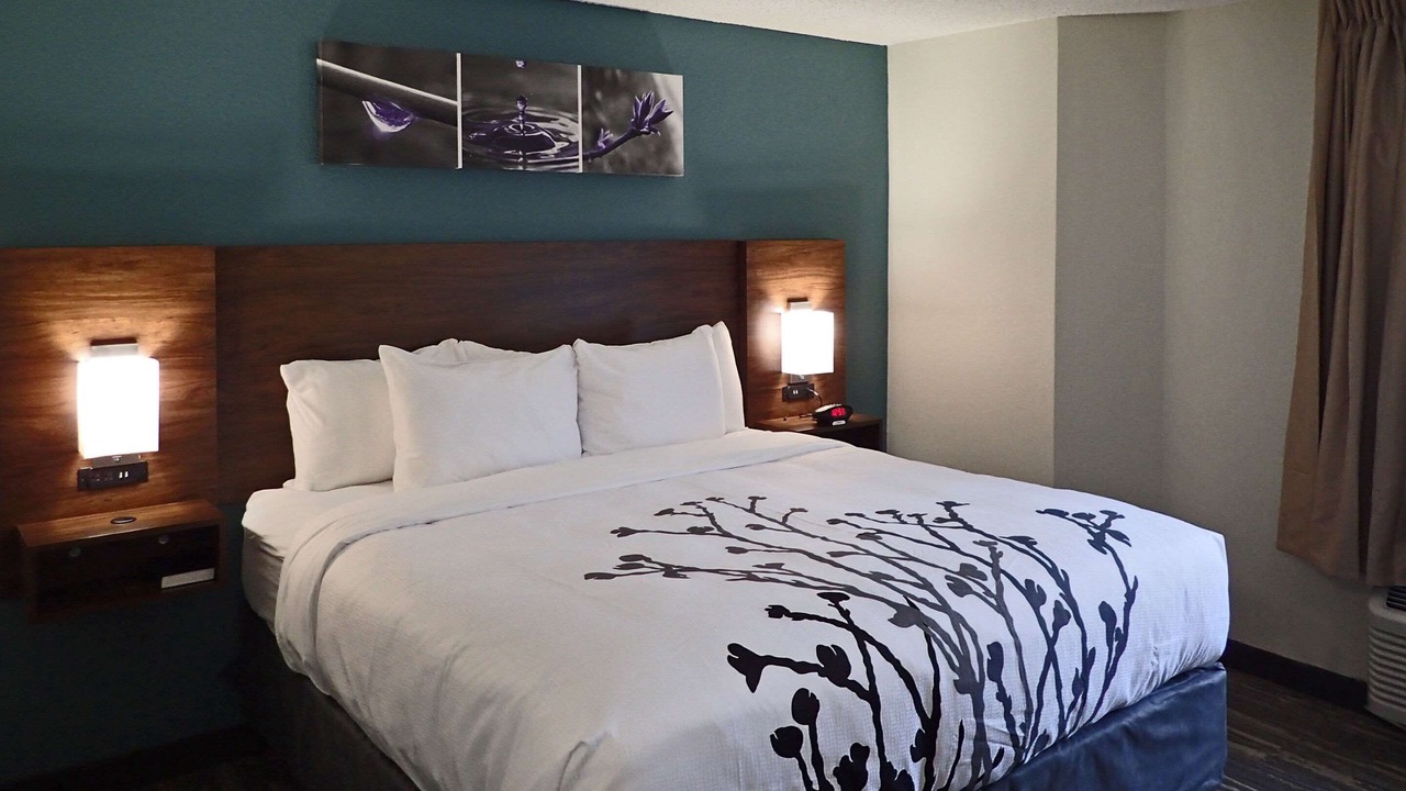 Photo of Bedroom in California