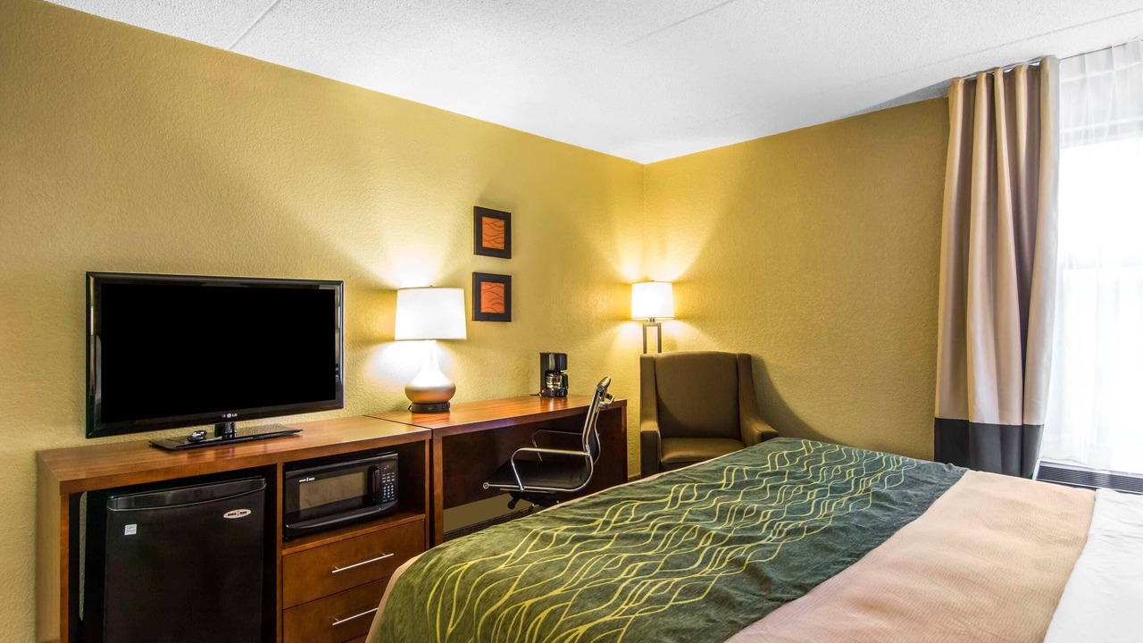 Photo of Bedroom in North Newport News