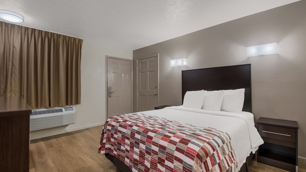 Photo of Bedroom in Crossville